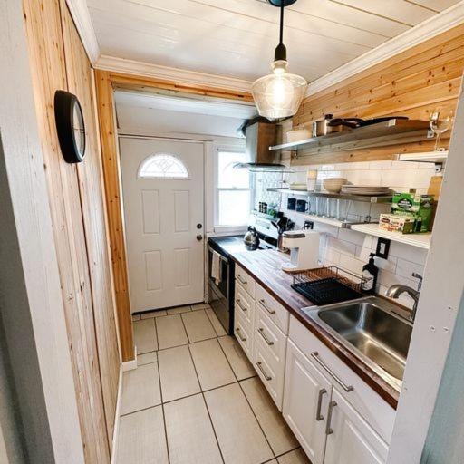 Historic Peaceful Apartment نيو هافن المظهر الخارجي الصورة